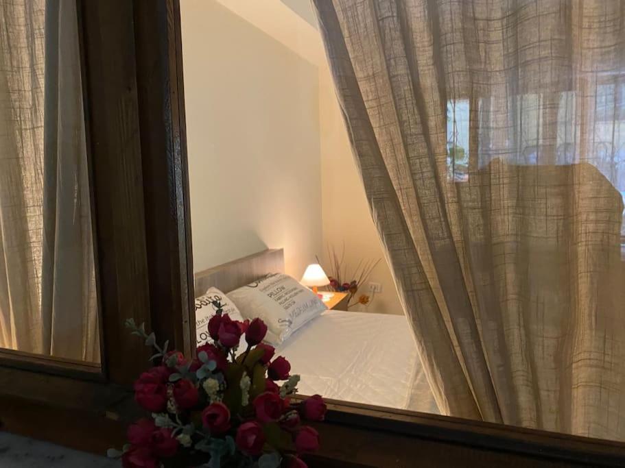 Dani Two Bedroom Home In Center Of Тирана Экстерьер фото